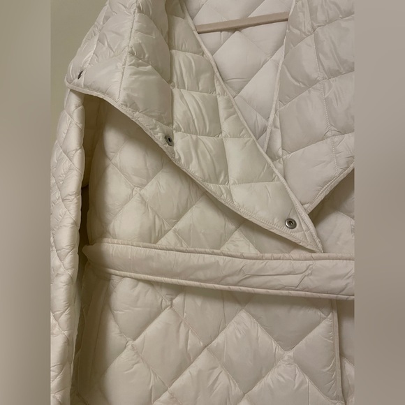 Athleta whisper featherless quilted wrap jacket coat - Picture 4 of 6